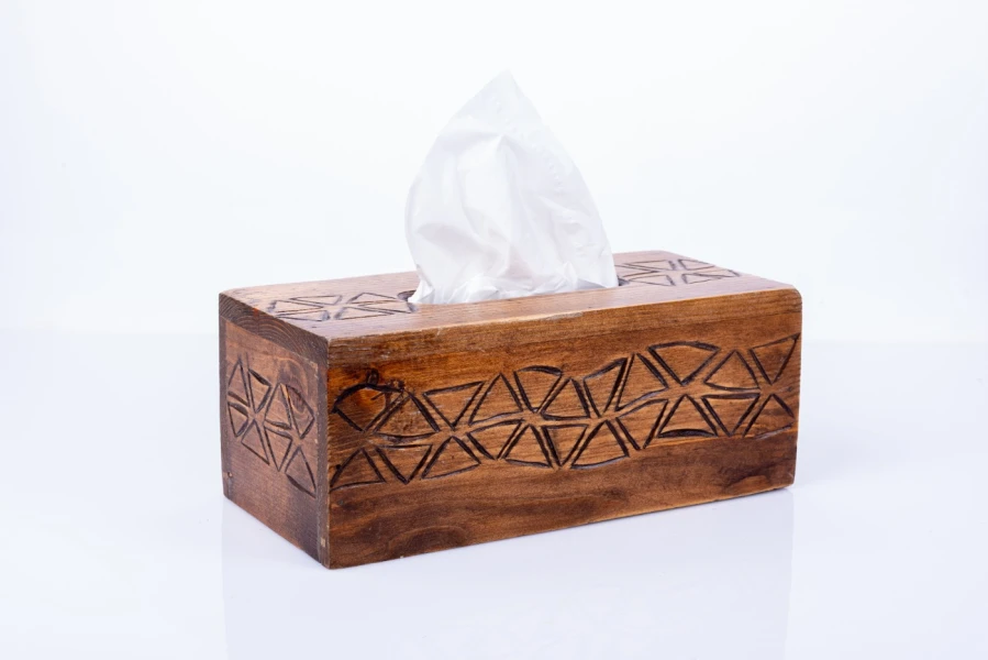 Hölzerne Taschentuchbox