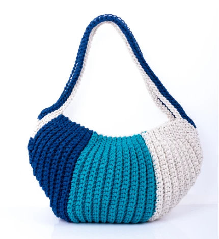 Bunte Schulter-Häkeltasche