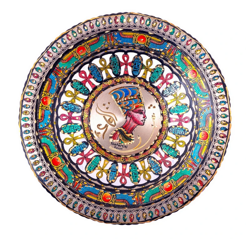 Pharaonischer farbiger Kupferteller (Nofretete), 19 cm