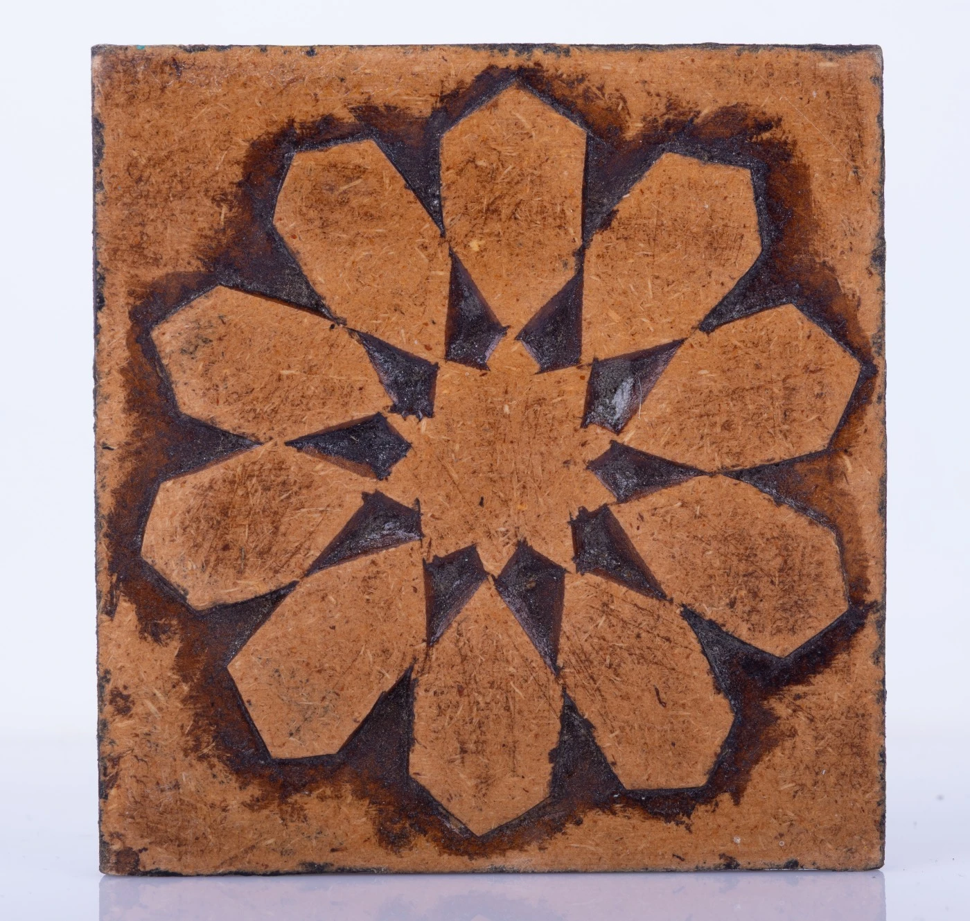 Light brown wooden square coaster – ten-star hexagonal pattern