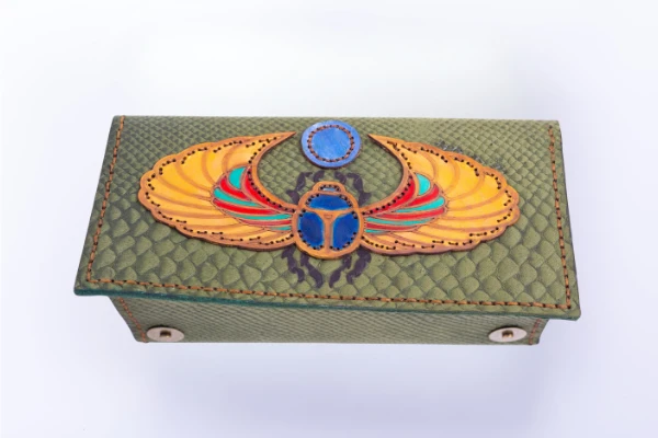 Women's olive leather wallet with scarab engraving