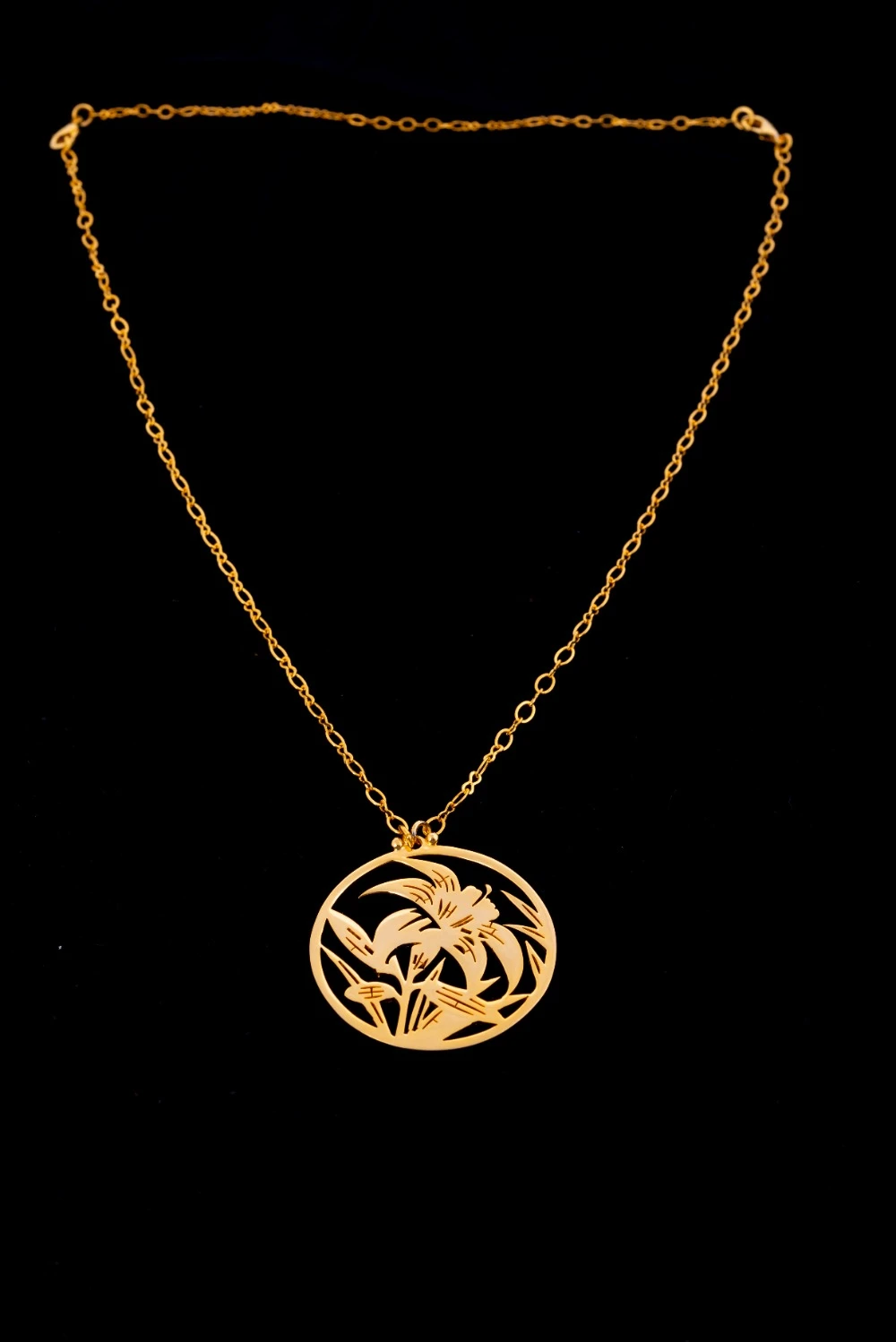 Goldfarbene gravierte runde Halskette, 30 cm